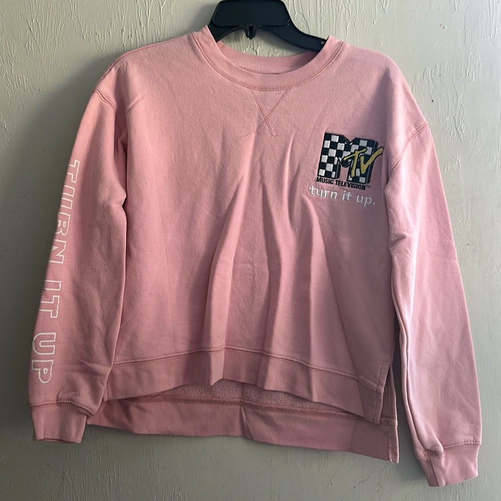 MTV sweater